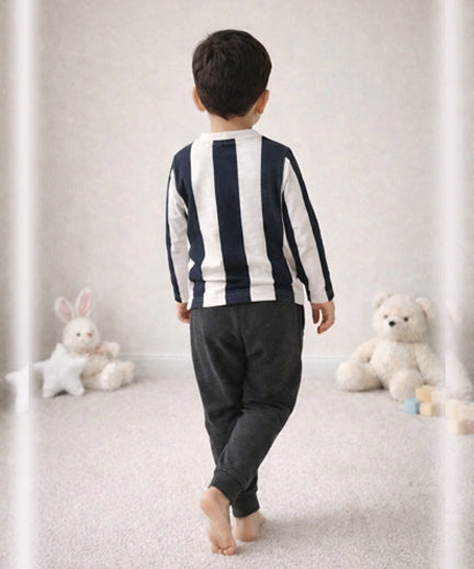 Full sleeves round t-shirt with full pants casual wear stripe grey (2–6 years)