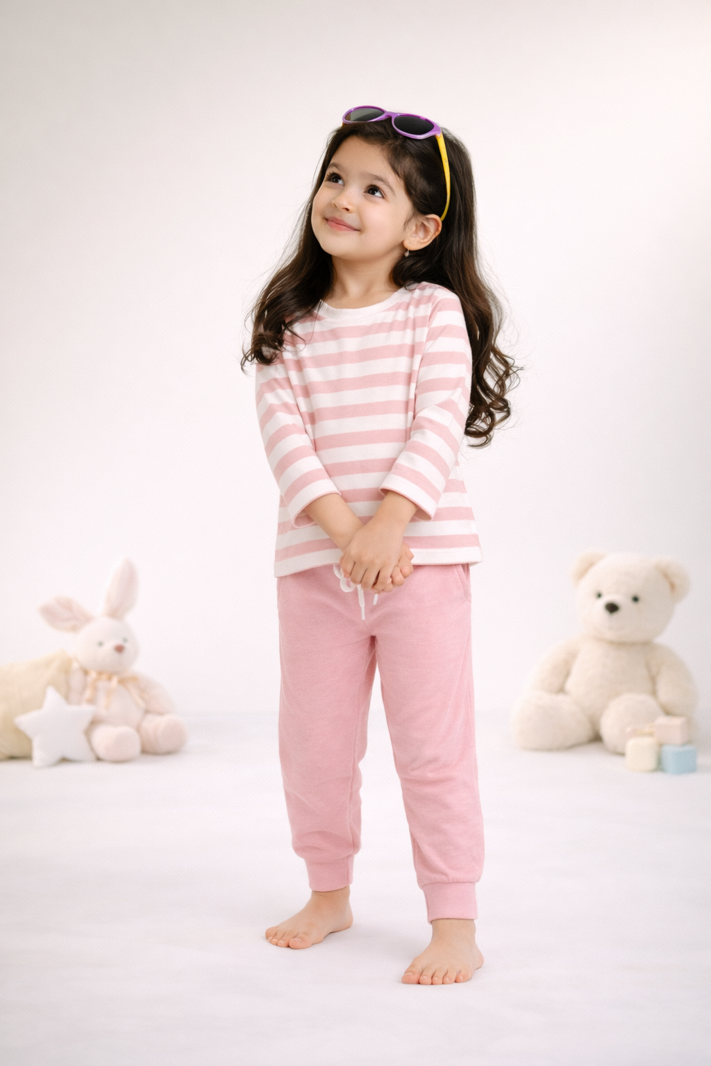 Full sleeves round t-shirt with full pants casual wear stripe pink & white (2–6 years)